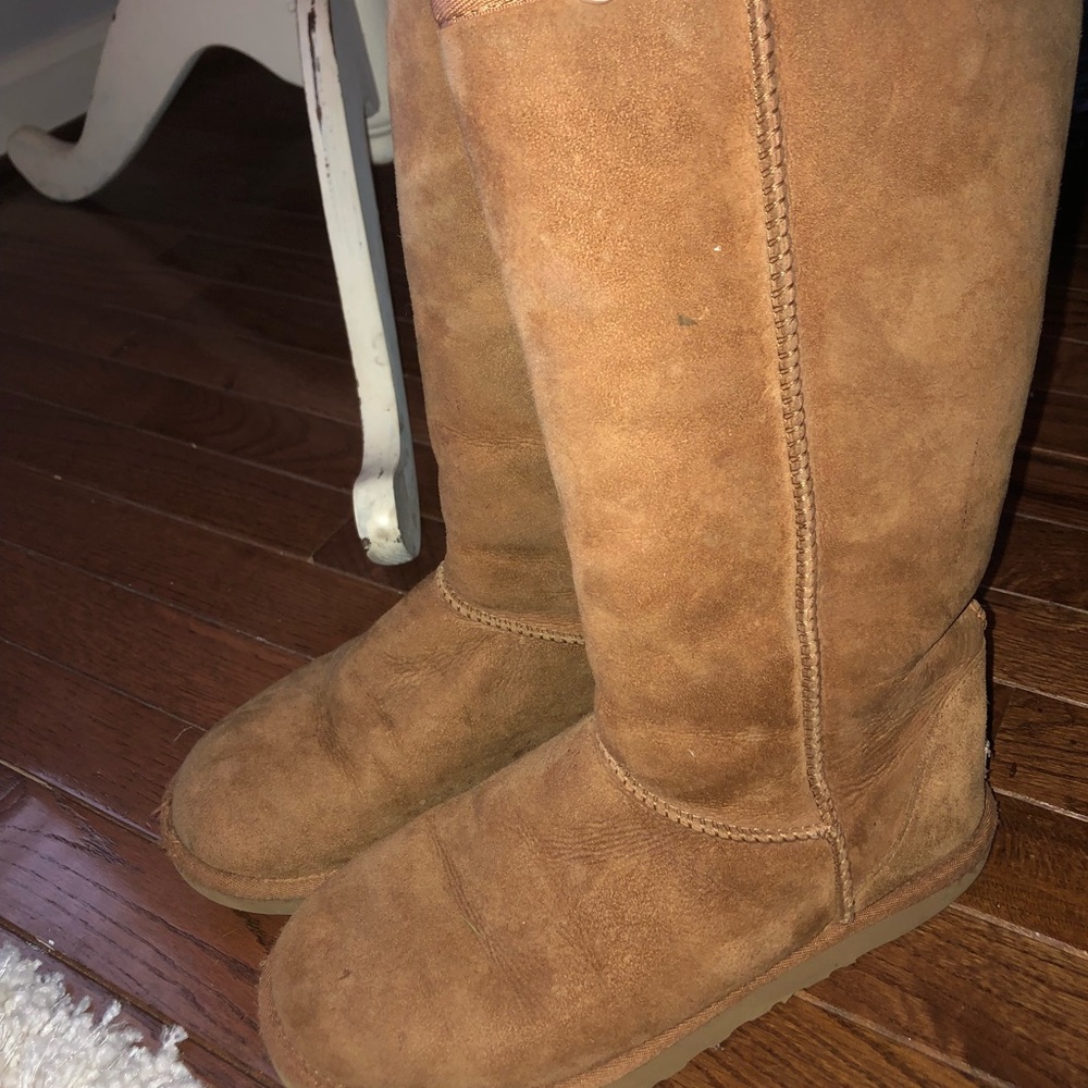 UGG Classic Tall Boot tan